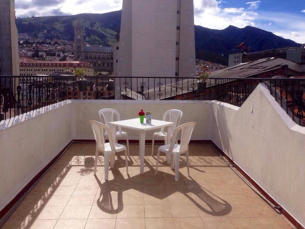 Guesthouse Nelson Кито Экстерьер фото